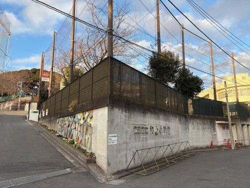 Renovated 4LDK Detached House near Hirayoshi Station, Yokohama - Thumbnail 3