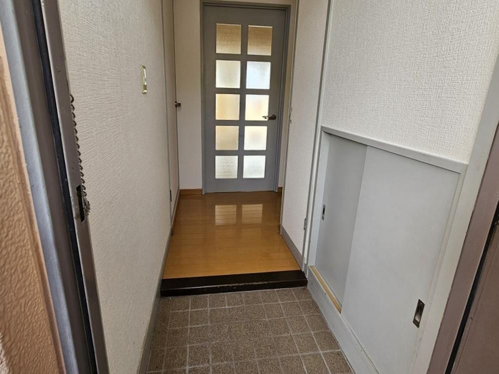 2LDK Apartment for Sale in Nagano City - 45.55m2 - Thumbnail 3