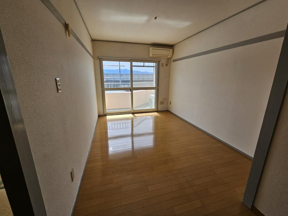 2LDK Apartment for Sale in Nagano City - 45.55m2 - Thumbnail 4