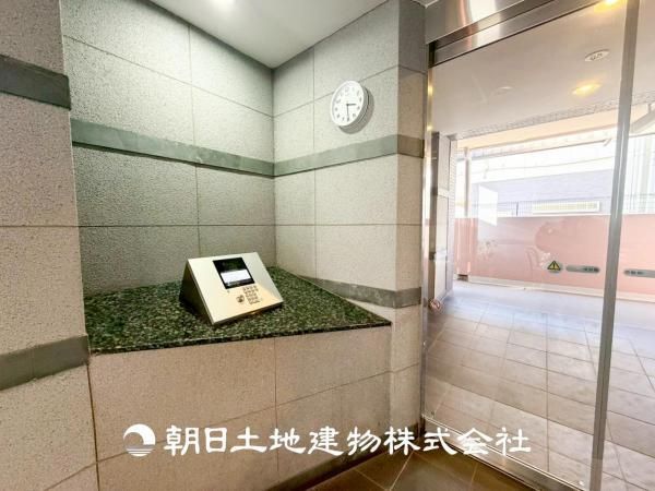 3LDK Apartment for Sale in Yokohama, Asahi-ku - Thumbnail 2