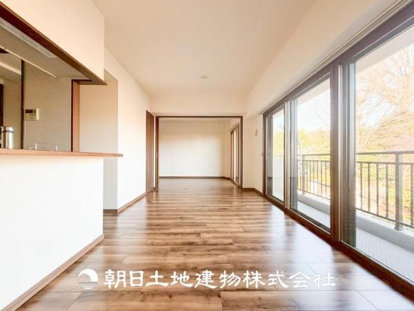 3LDK Apartment for Sale in Yokohama, Asahi-ku - Thumbnail 4