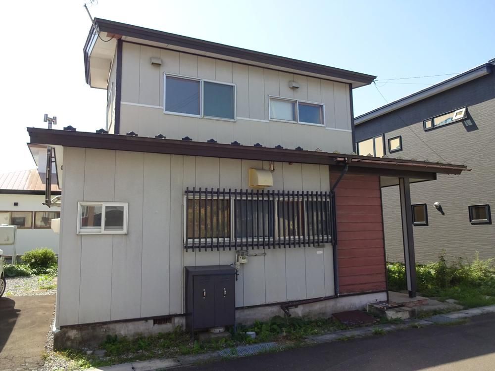 3LDK House for Sale in Mihara, Hakodate, Hokkaido - Thumbnail 2
