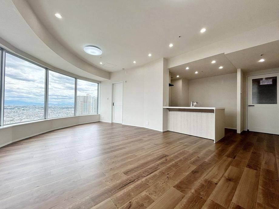 3LDK Apartment for Sale in Nakahara-ku, Kawasaki City - 89.56m2 - Thumbnail 2