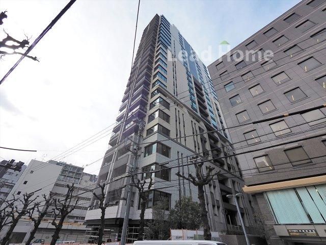 2LDK Apartment for Sale in Shibuya, Tokyo - 70.39m2 - Thumbnail 4