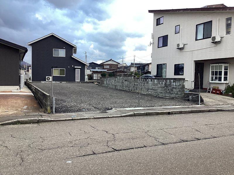 222m2 Building Land in Joetsu City, Niigata Near Naoetsu Station - Thumbnail 2