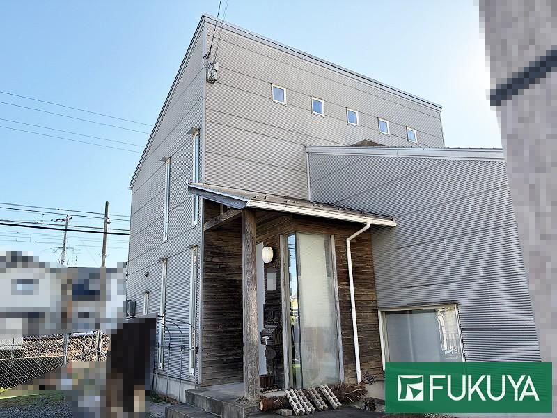 2LDK House for Sale in Omihachiman, Shiga - 24.8M Yen - Thumbnail 2