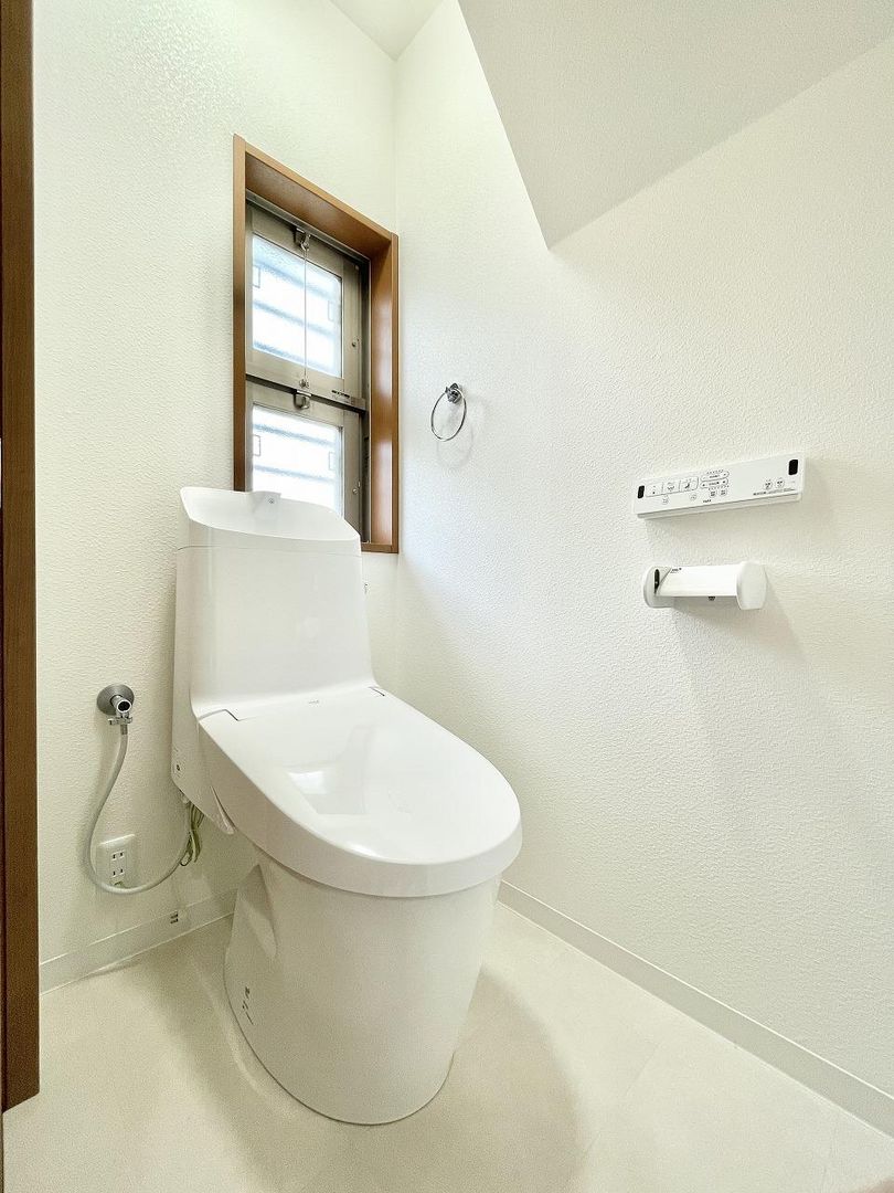 Renovated 3DK House in Seya, Yokohama - 66.96m2 - Thumbnail 3