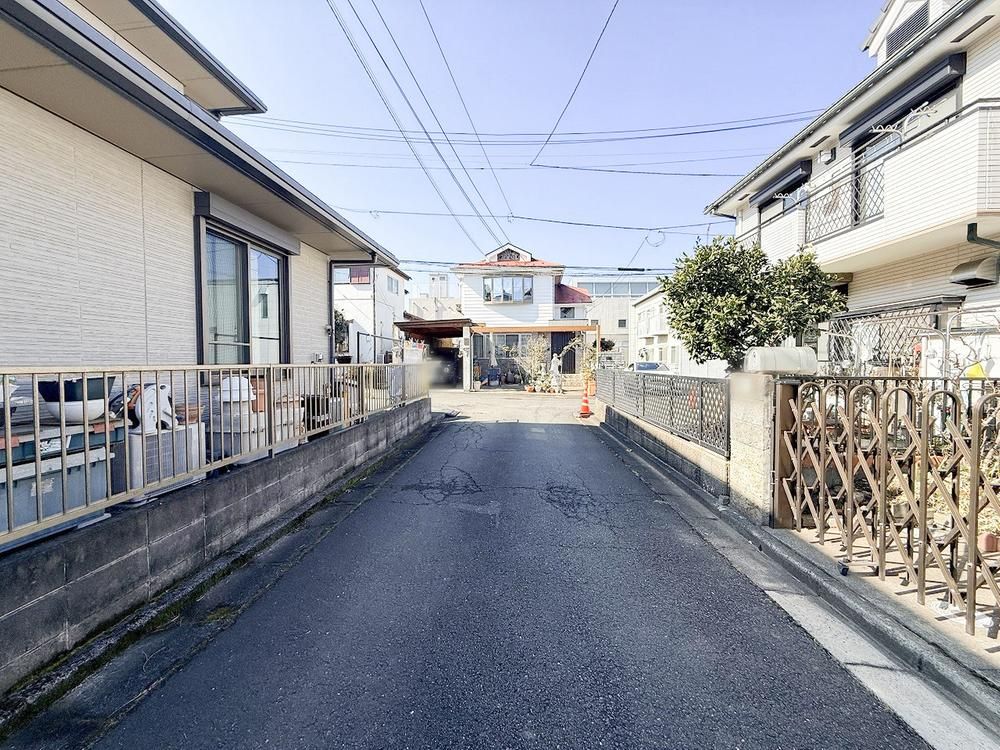3DK Detached House for Sale in Hachioji, Tokyo - Thumbnail 2