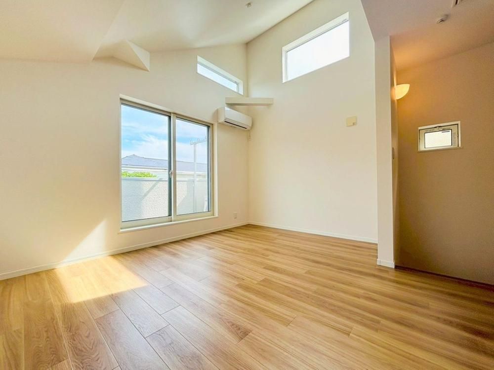 Renovated 3LDK House in Nakano, Tokyo - 72 sqm - Thumbnail 3
