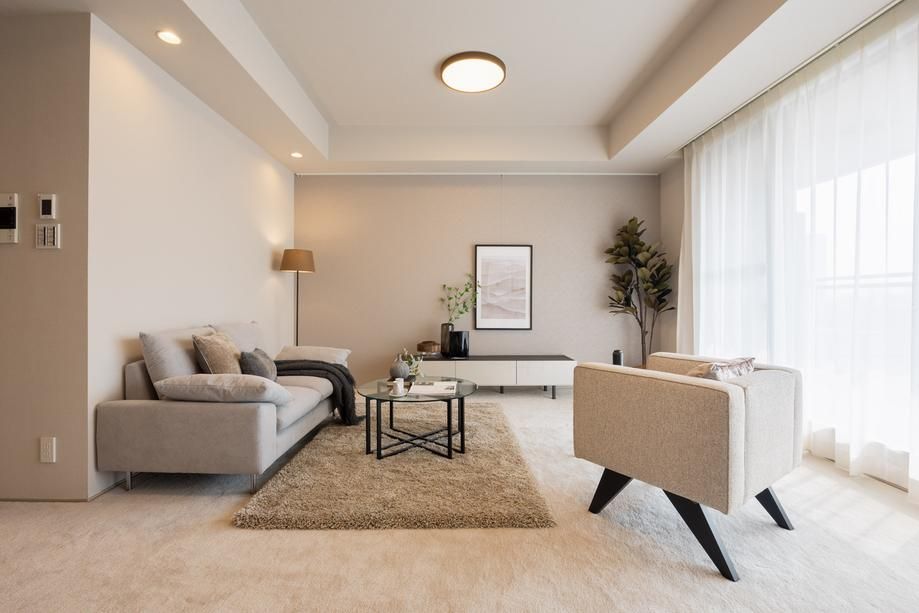 Renovated 1LDK Apartment in Osaka Kita Ward 72.99m² - Thumbnail 2