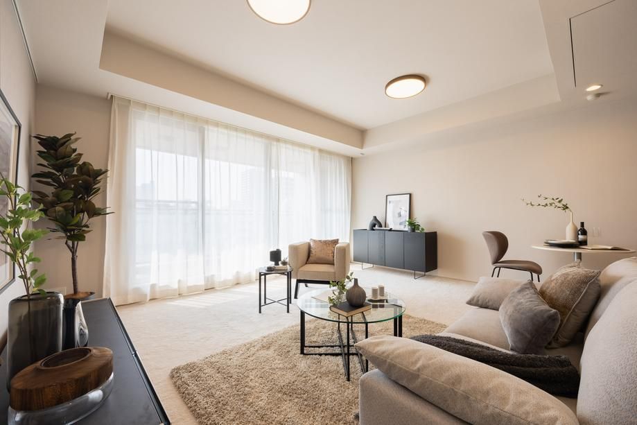 Renovated 1LDK Apartment in Osaka Kita Ward 72.99m² - Thumbnail 4