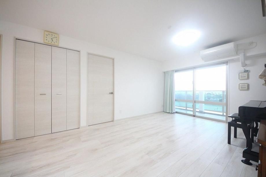 3LDK Apartment for Sale in Tomigusuku, Okinawa with Ocean View - Thumbnail 2