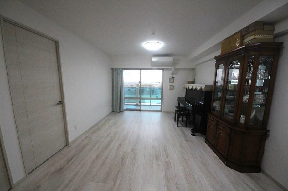 3LDK Apartment for Sale in Tomigusuku, Okinawa with Ocean View - Thumbnail 3