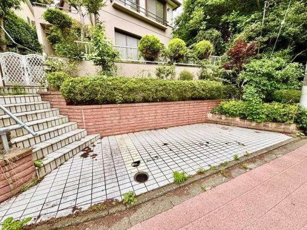 5LDK House for Sale in Funabashi, Chiba - 134m2 - Thumbnail 2