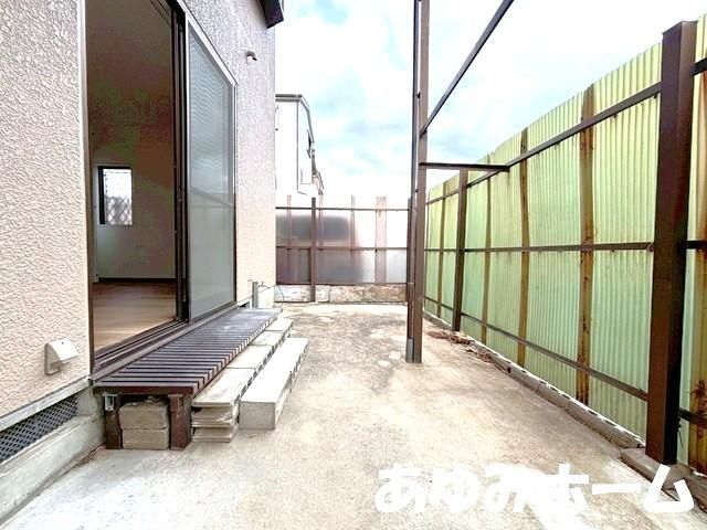 Renovated 3LDK House with Rooftop Terrace in Takatsuki, Osaka - Thumbnail 3