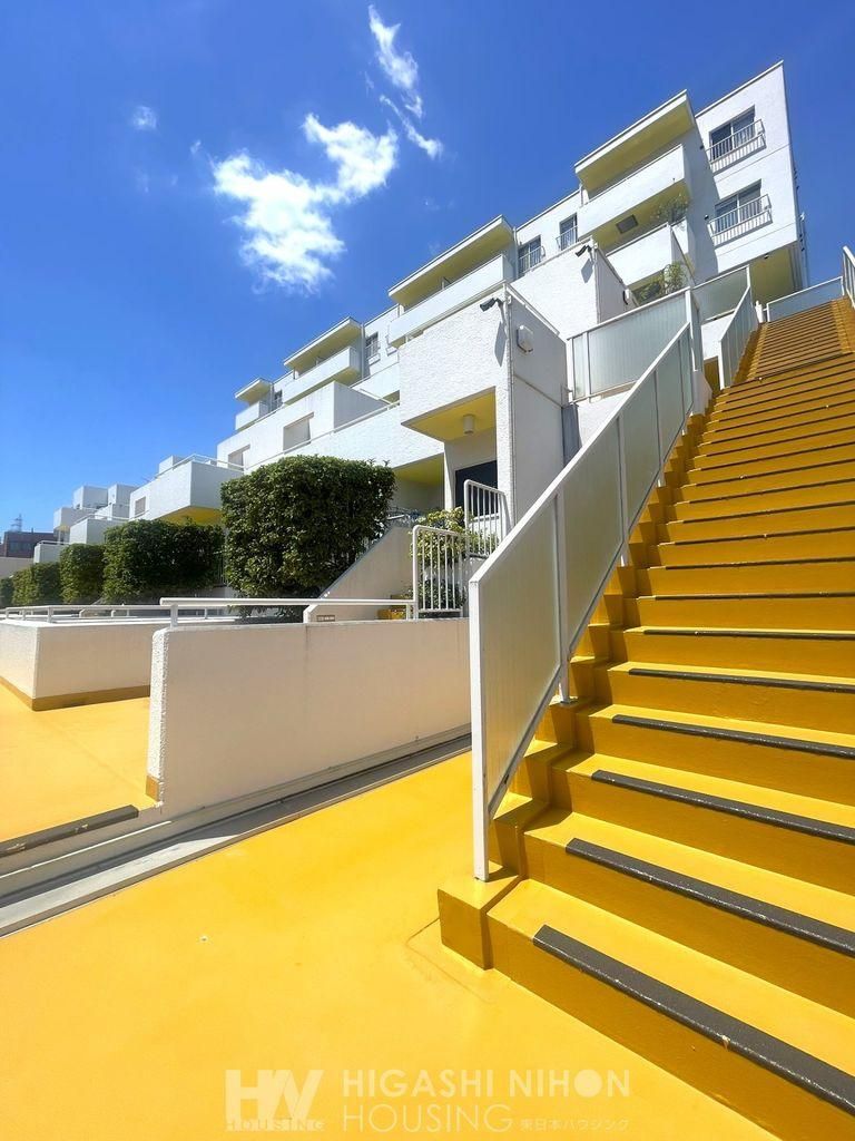 3LDK Apartment for Sale in Tama Ward, Kawasaki - Thumbnail 2