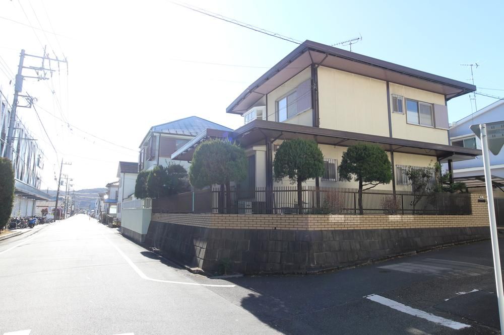 6LDK+S Family House for Sale in Akiruno, Tokyo - Thumbnail 4