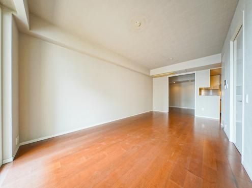 3LDK Apartment for Sale in Higashigotanda, Shinagawa, Tokyo - Thumbnail 4