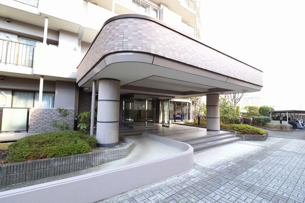 Renovated 3LDK Apartment for Sale in Sendai Izumi Ward - Thumbnail 2