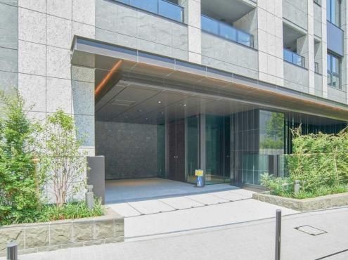 Proud Tower Shibuya 2LDK Apartment for Sale in Shibuya, Tokyo - Thumbnail 2
