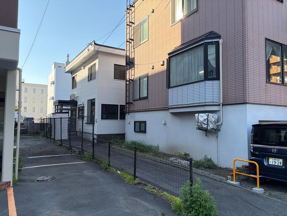5LDK House for Sale Near JR Chitose Station, Chitose City, Hokkaido - Thumbnail 2