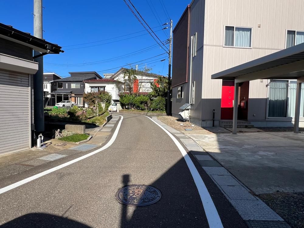 2LDK+S House for Sale in Joetsu, Niigata - 104.33 sqm - Thumbnail 3