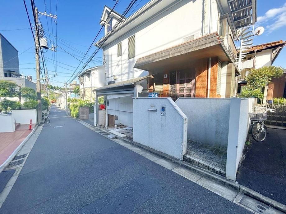 Land for Sale in Setagaya, Tokyo – 87.83m² - Thumbnail 2