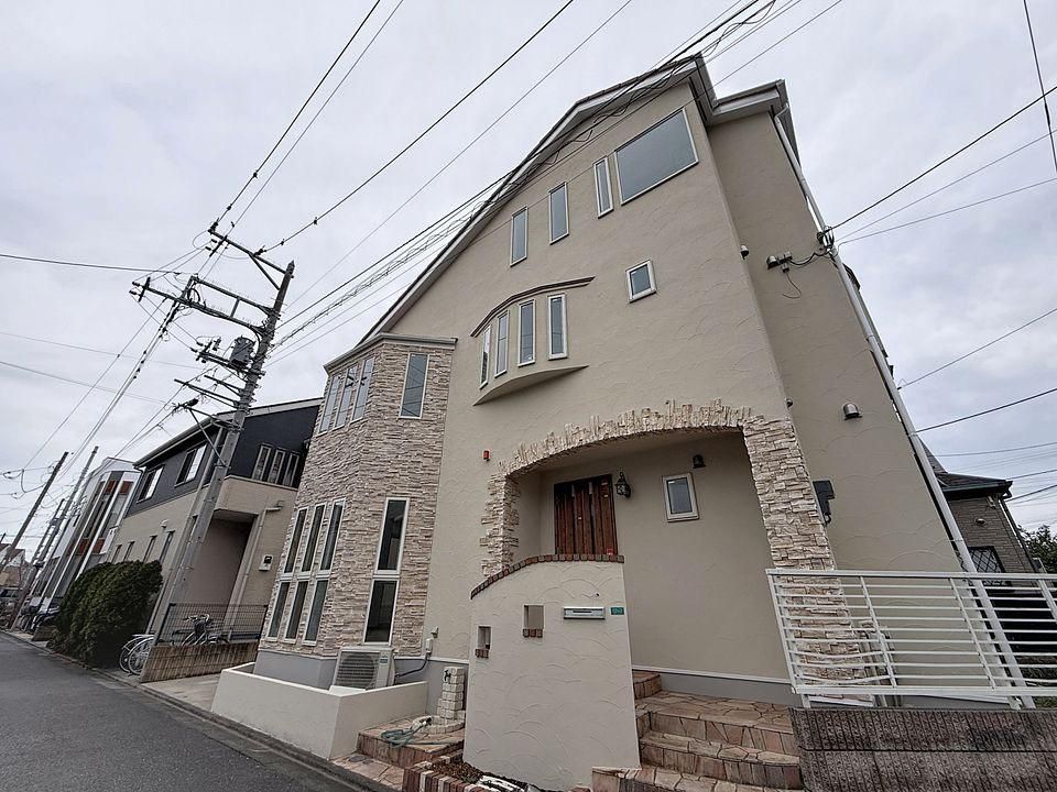 Renovated 4LDK+S Designer House in Kawaguchi, Saitama - Image 1