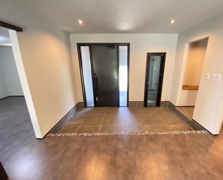 Modern 3LDK House with Ocean View in Hayama, Kanagawa - Thumbnail 2