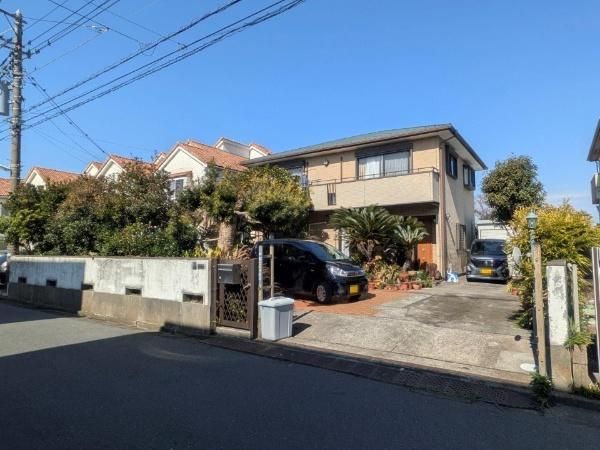 5LDK House for Sale in Hayama, Kanagawa - 152 sqm on 470 sqm Lot - Thumbnail 3