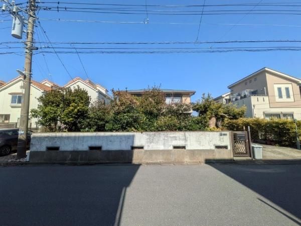 5LDK House for Sale in Hayama, Kanagawa - 152 sqm on 470 sqm Lot - Thumbnail 4