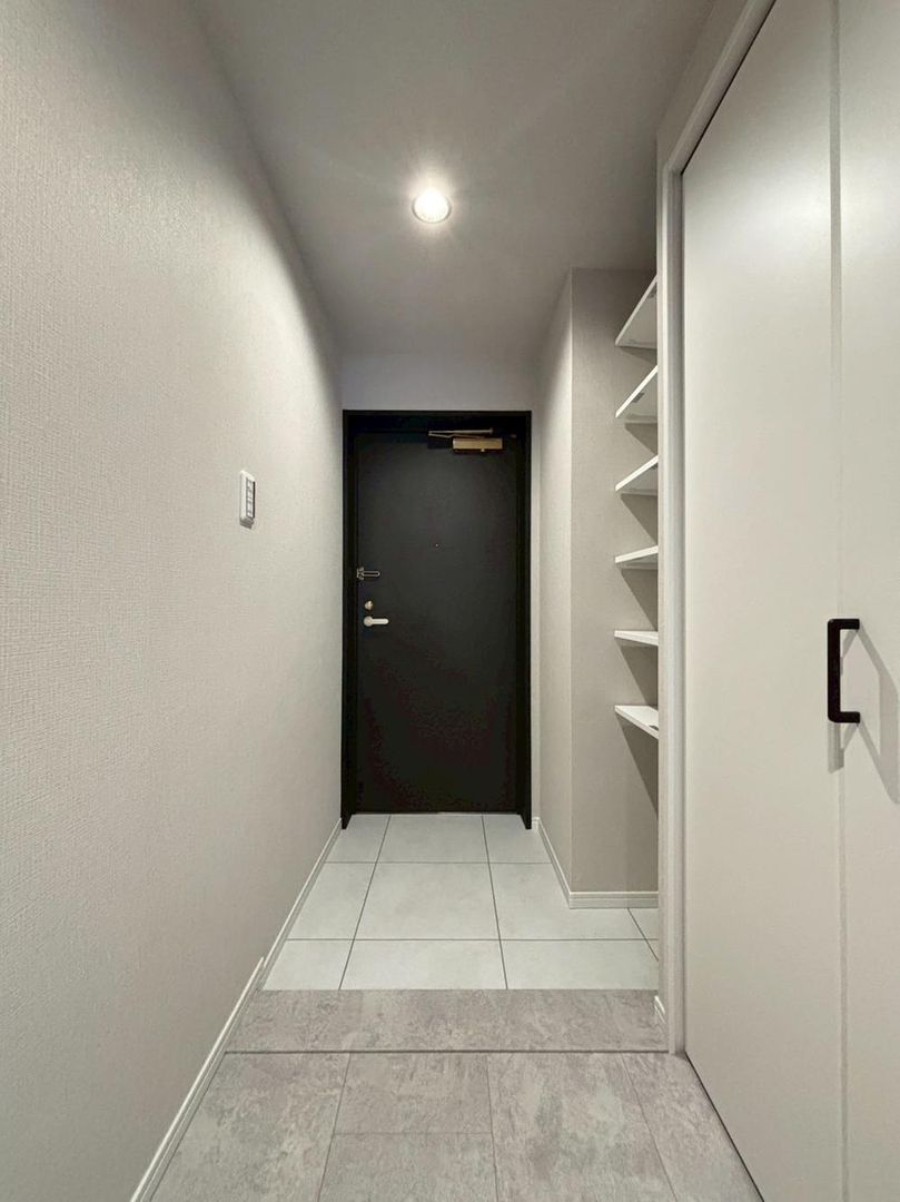 Renovated 1LDK Apartment Near Hon-Atsugi Station in Atsugi - Thumbnail 3