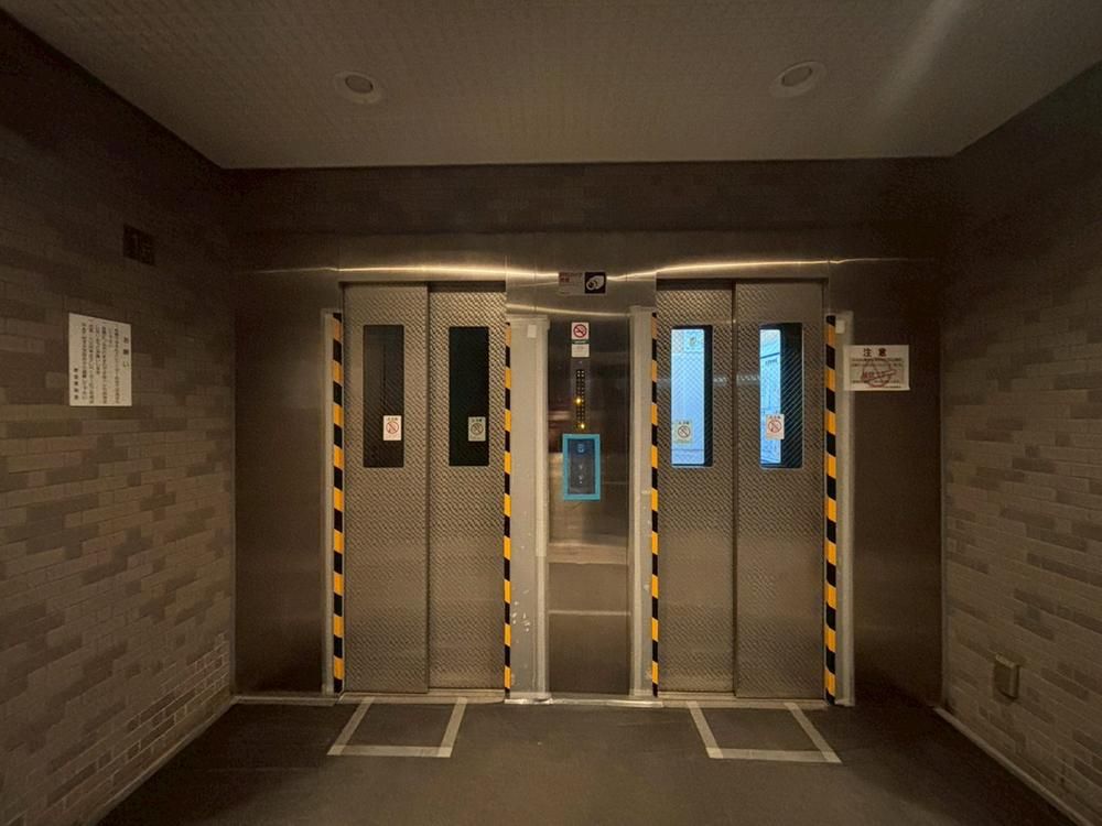 Renovated 1LDK Apartment Near Hon-Atsugi Station in Atsugi - Thumbnail 2