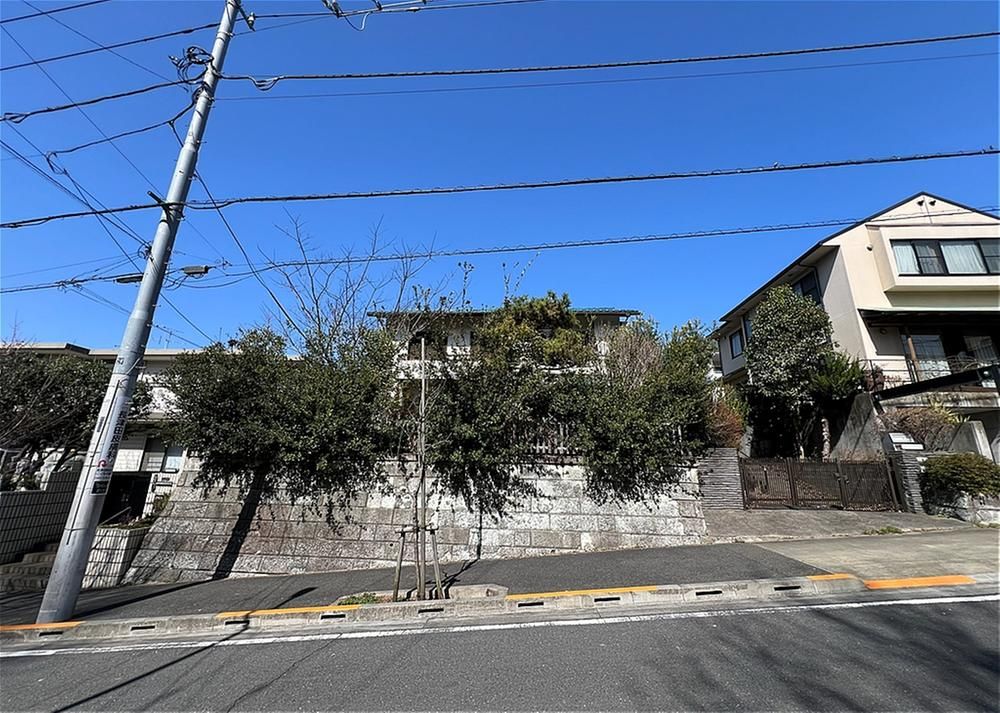 Spacious 89-Tsubo Land Plot in Tsukushino, Machida, Tokyo - Thumbnail 3