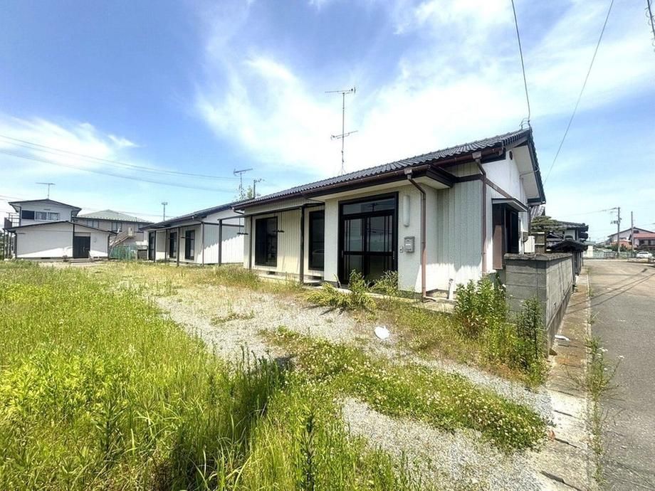 Single-Story 3DK House for Sale in Ishinomaki, Miyagi - Thumbnail 2