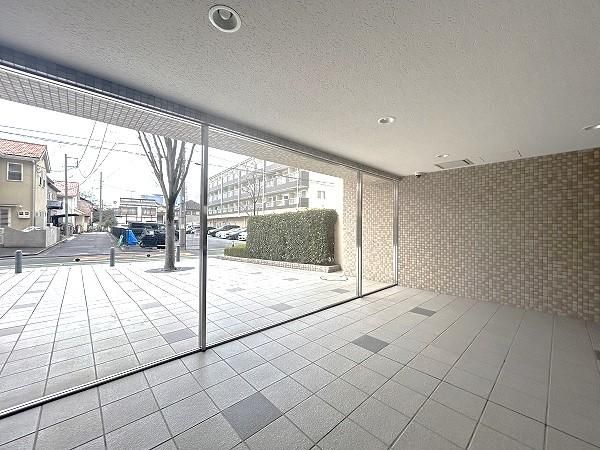 4LDK Apartment for Sale in Urawa-ku, Saitama - Thumbnail 2