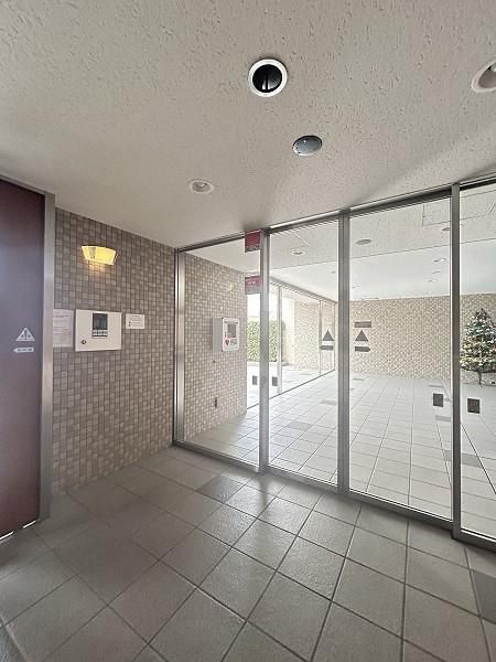 4LDK Apartment for Sale in Urawa-ku, Saitama - Thumbnail 3