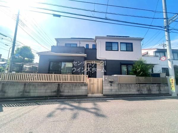 4LDK Custom-Built Home on Corner Lot in Saitama City - Thumbnail 3