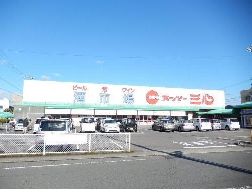 5LDK House for Sale in Hashima City, Gifu - 219m2 Land - Thumbnail 3