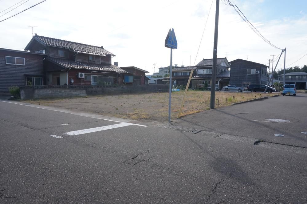 Land for Sale in Joetsu City, Niigata - 506 sqm Corner Lot - Thumbnail 2
