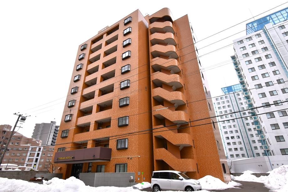 Dia Palace Kita 10-jo 1LDK Apartment for Sale in Sapporo - Thumbnail 4
