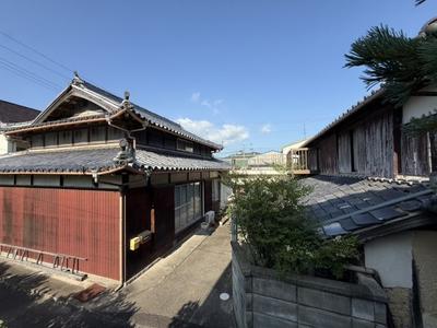 Wooden house near Aman Beach in Minamiawaji — Image 1, Minamiawaji, Hyogo