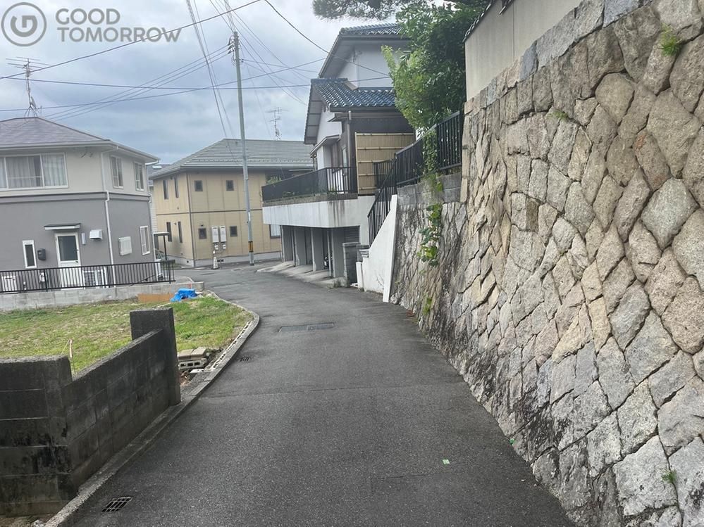 Renovation Opportunity 4DK House in Takasu, Hiroshima City - Thumbnail 2
