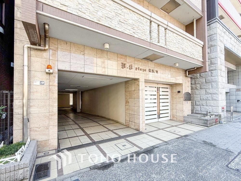 2LDK Apartment for Sale Near Sakuragicho Station, Yokohama - Thumbnail 3