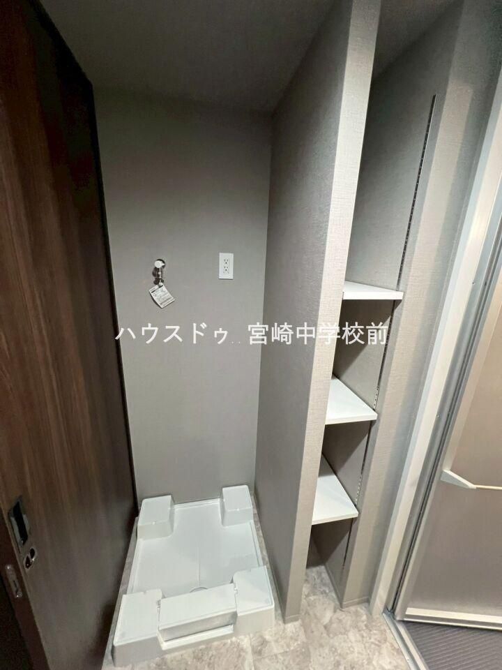 3LDK Apartment for Sale in Miyazaki City, Miyazaki Prefecture - Thumbnail 4
