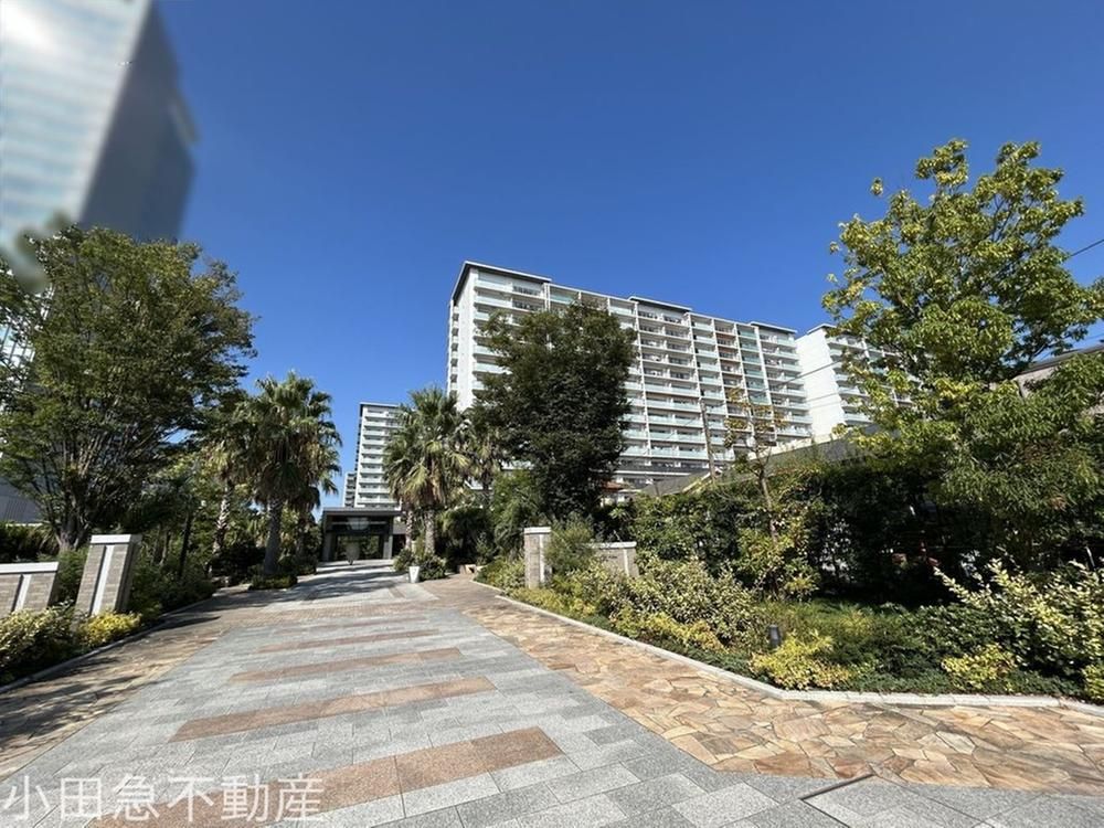 3LDK Apartment for Sale in Ebina, Kanagawa - 69.31m2 - Thumbnail 2