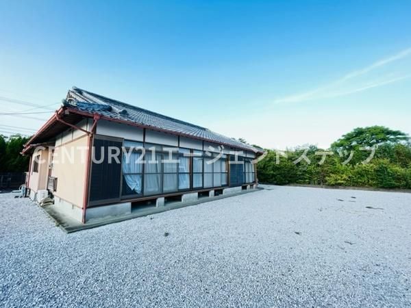 Traditional 5DK House on 930 sqm Land in Miyazaki City - Thumbnail 3