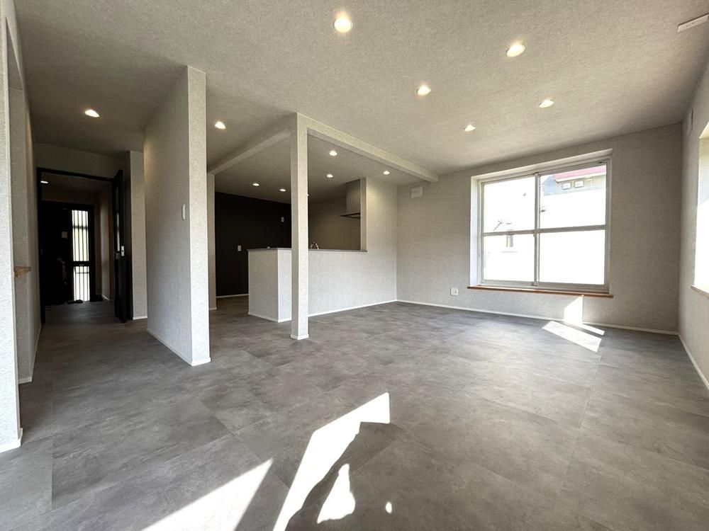 Renovated 4LDK House for Sale in Ebetsu, Hokkaido - Thumbnail 3