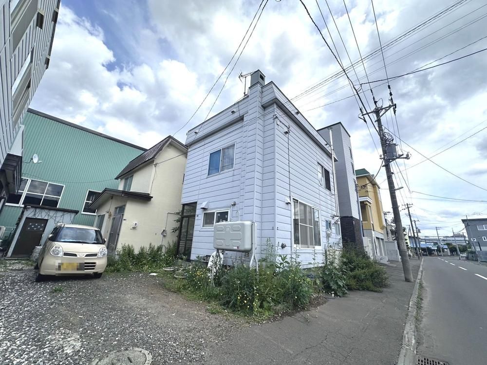 Land for Sale in Nishi Ward, Sapporo - 143m2 - Thumbnail 2