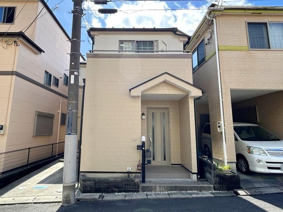 4LDK House for Sale in Hachioji, Tokyo - 10 Min Walk to Station - Thumbnail 2